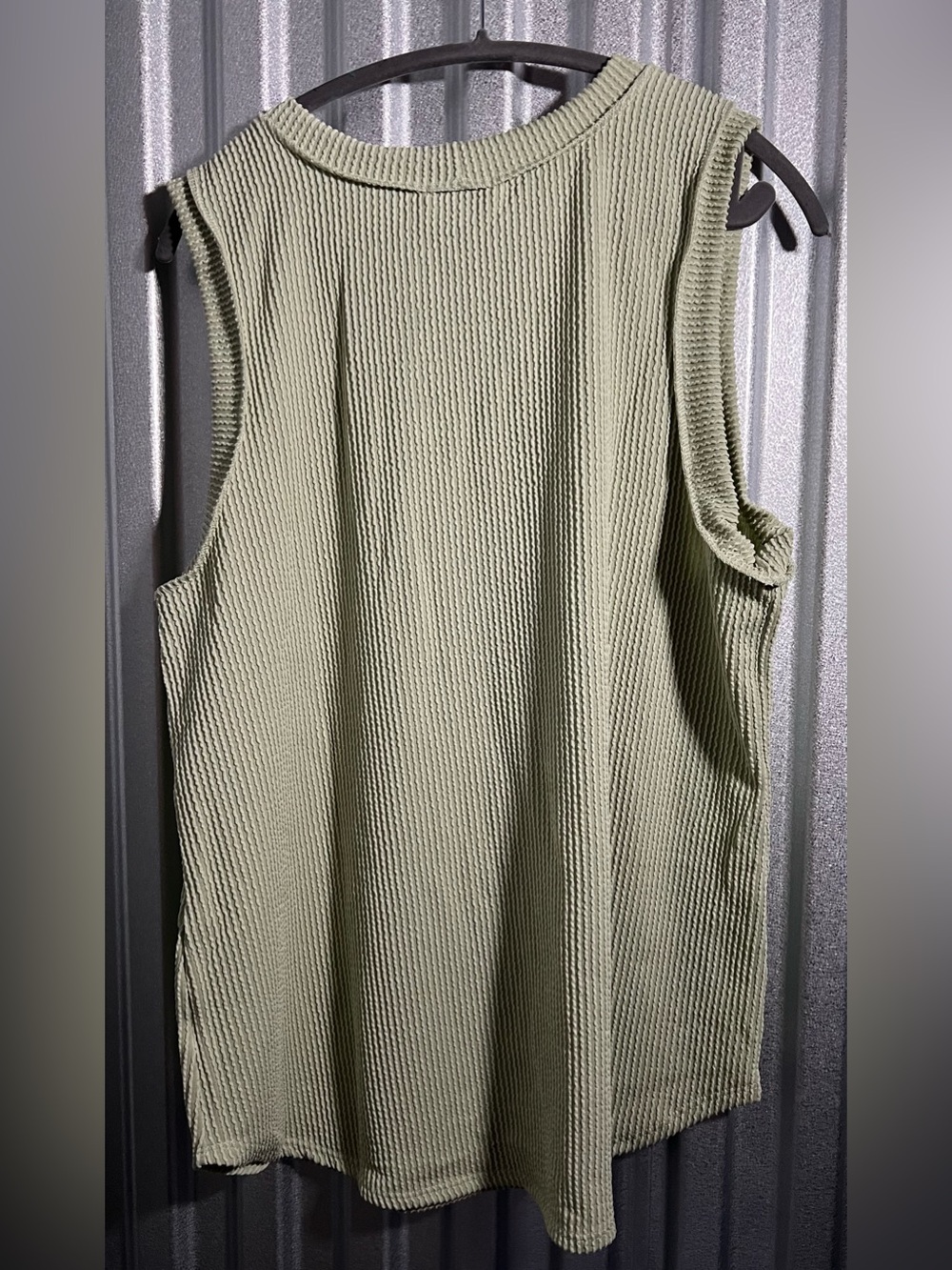 HEIMISH USA Sage Green Ribbed Sleeveless Tank NWOT. 3X - Picture 3 of 4